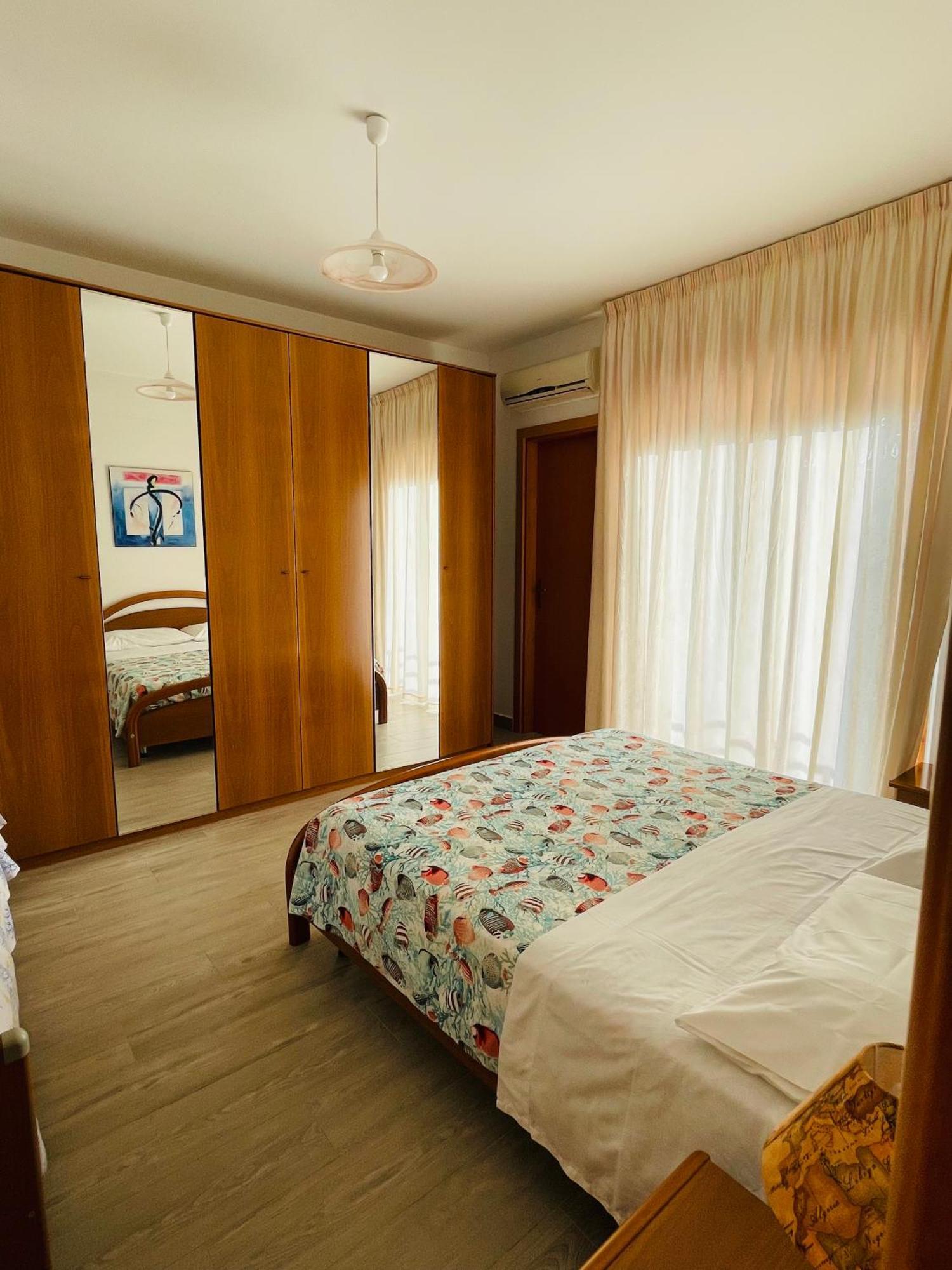 Vistamare Apartments Ρέτζιο ντι Καλάμπρια Εξωτερικό φωτογραφία