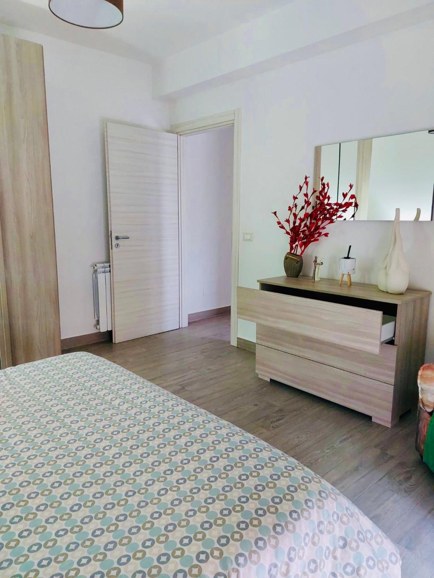 Vistamare Apartments Ρέτζιο ντι Καλάμπρια Εξωτερικό φωτογραφία